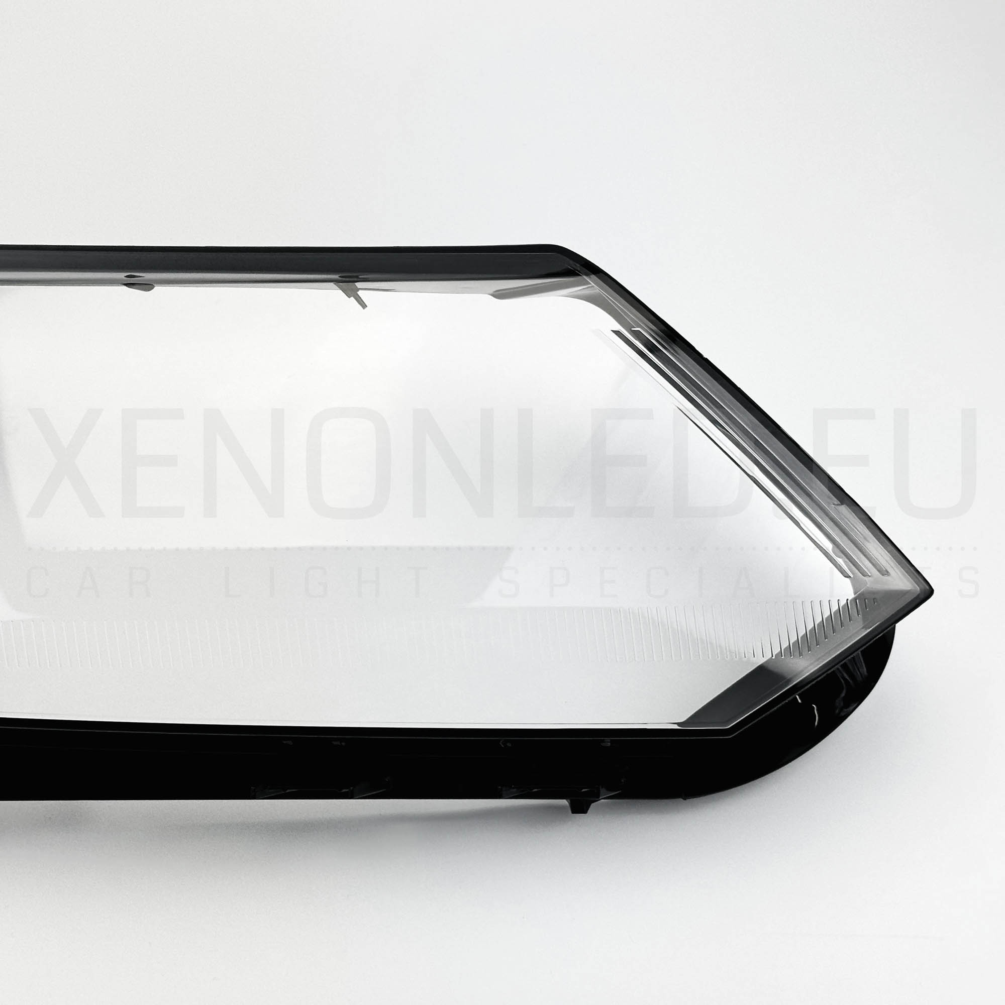 Volkswagen Tiguan 2011–2015 Halogen Headlight Lens Cover Right Side