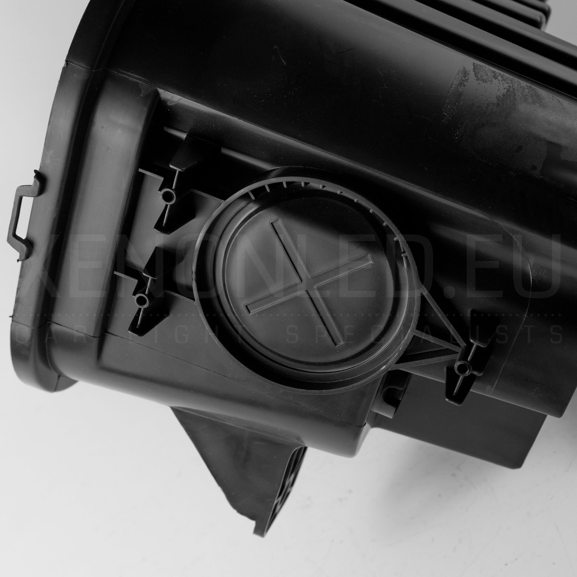 Dodge Challenger 2015 - 2021 Halogen Kairės Pusės Žibinto Korpusas