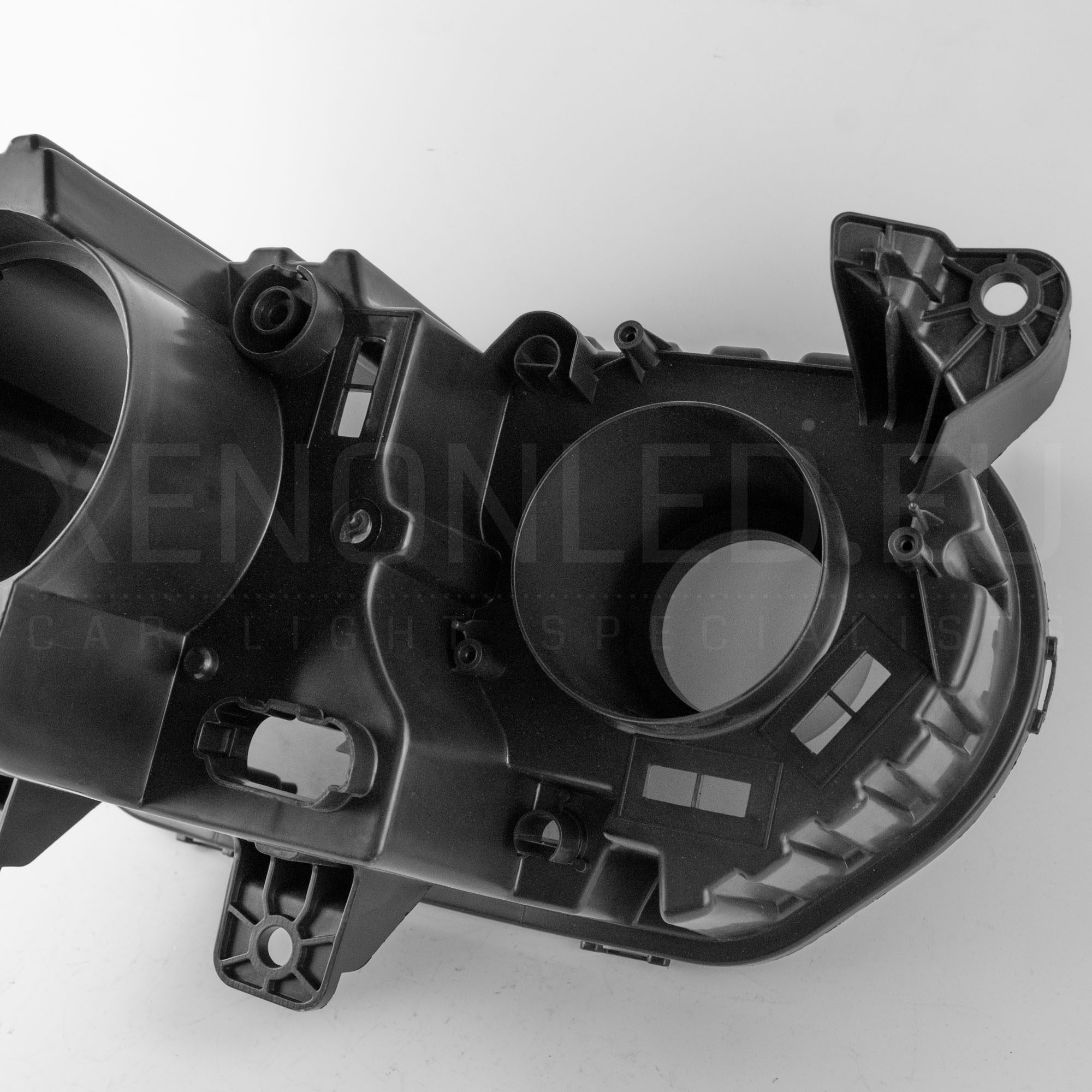 Dodge Challenger 2015 - 2021 Halogen Kairės Pusės Žibinto Korpusas