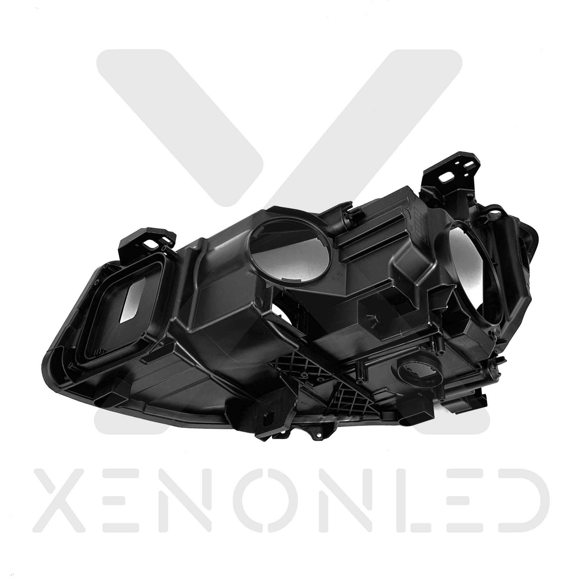 Mercedes - Benz A W176 2013 - 2015 Xenon Headlight Housing Right Side