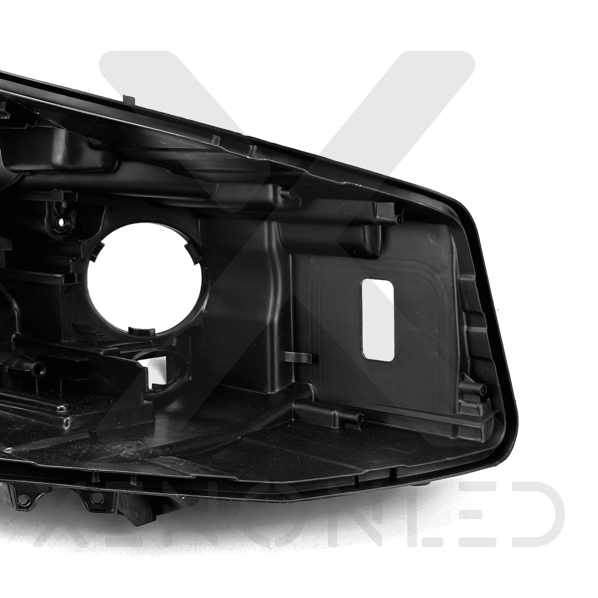 Mercedes - Benz A W176 2013 - 2015 Xenon Headlight Housing Right Side