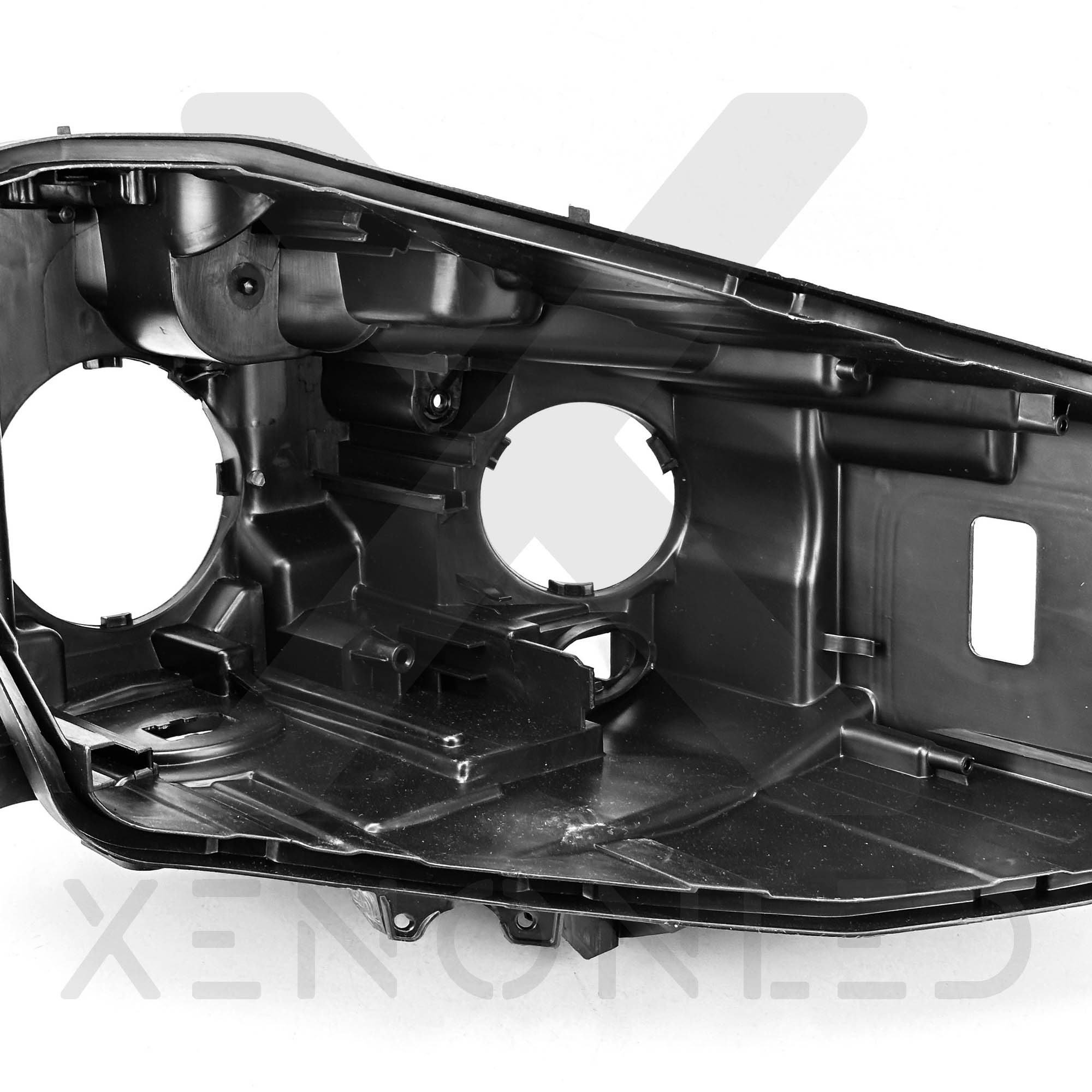 Mercedes - Benz A W176 2013 - 2015 Xenon Headlight Housing Right Side