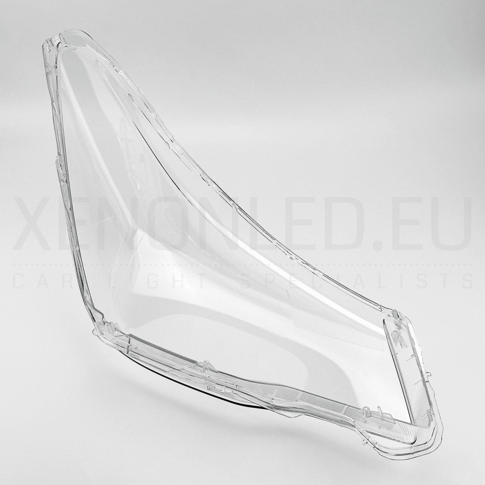 Subaru Forester 2016–2018 Halogen Headlight Lens Cover Left Side