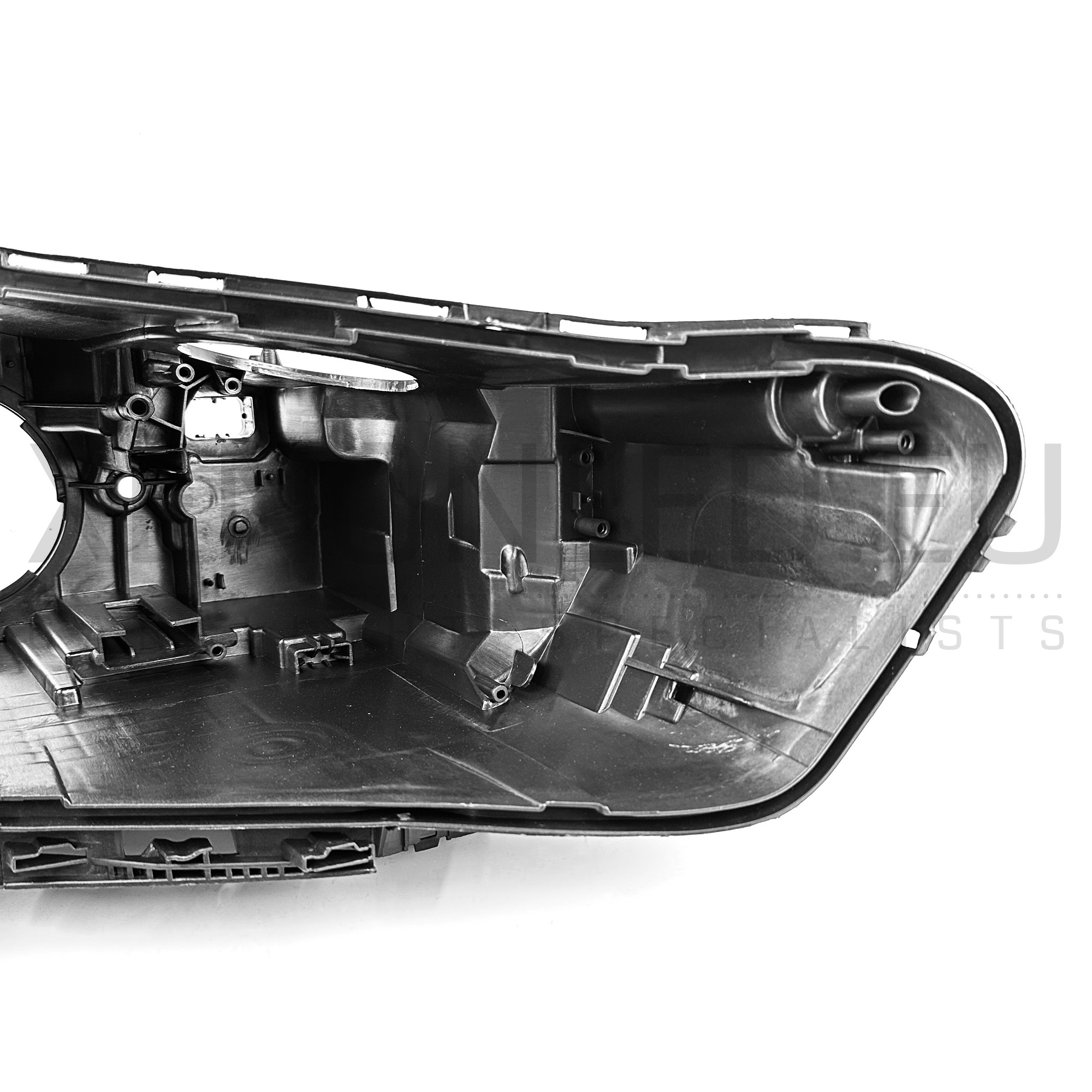 BMW X1 F48 F49 2016–2019 Halogen Headlight Housing Right