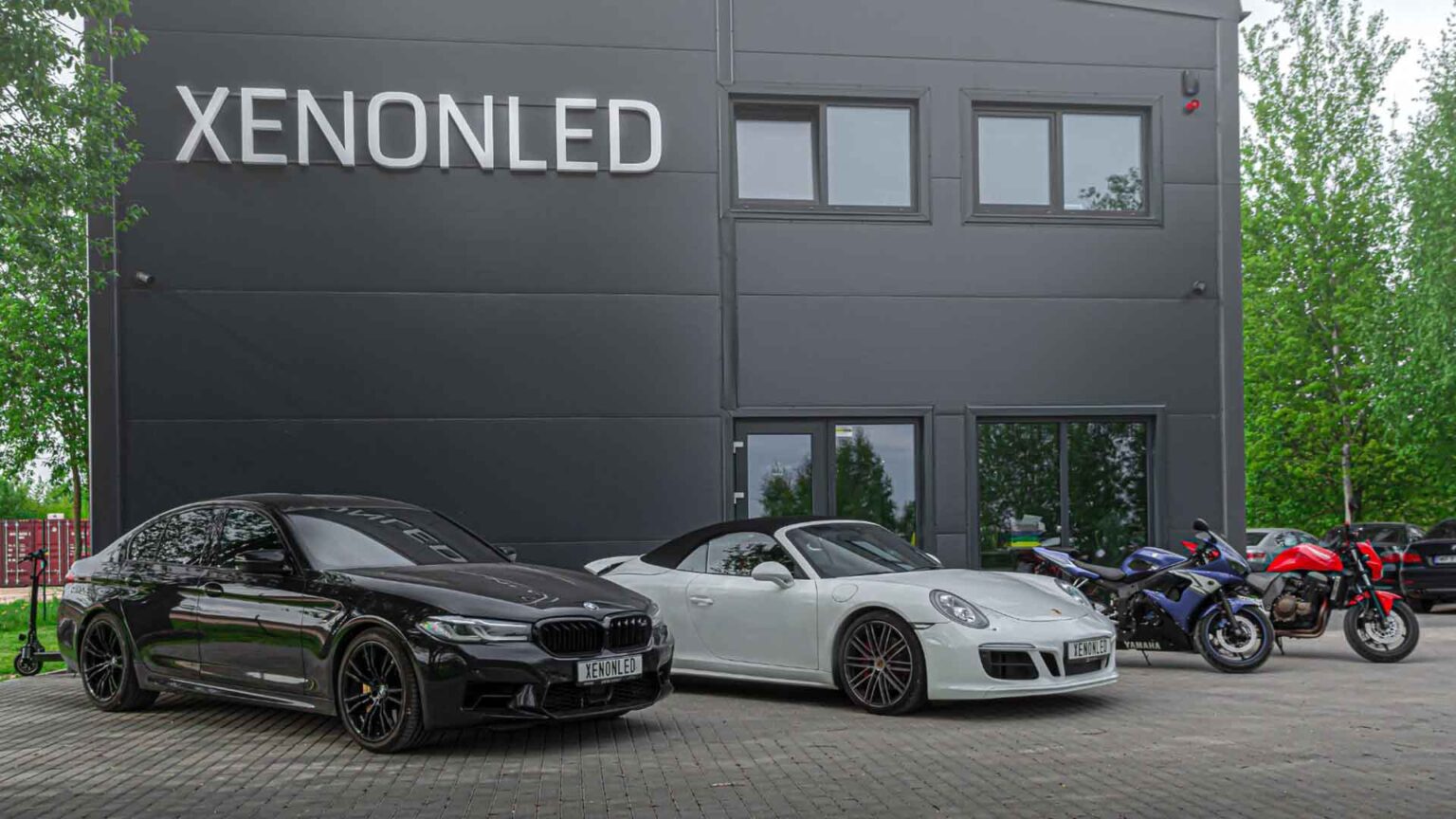 Xenonled žibintų remonto servisas – profesionali automobilių žibintų priežiūra