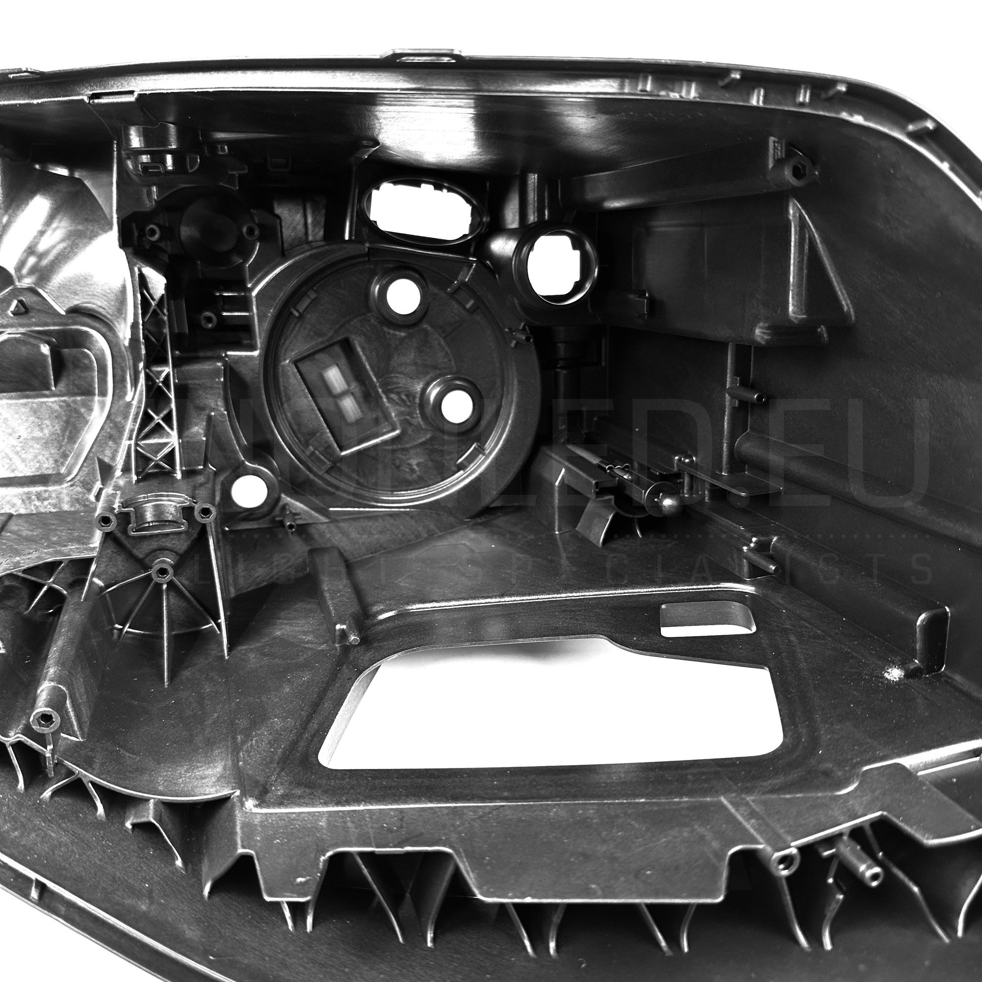 Mercedes-Benz V297 EQS (2022–) Performance Headlight Housing Right