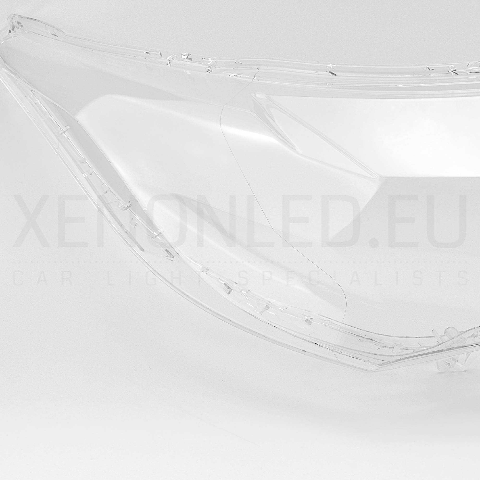 Mitsubishi Pajero Sport 2016–2021 Headlight Lens Cover Right Side
