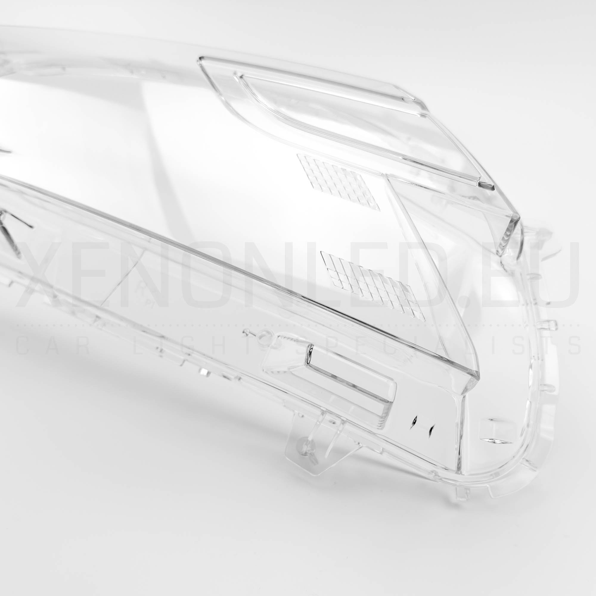 Mitsubishi Pajero Sport 2016–2021 Headlight Lens Cover Right Side