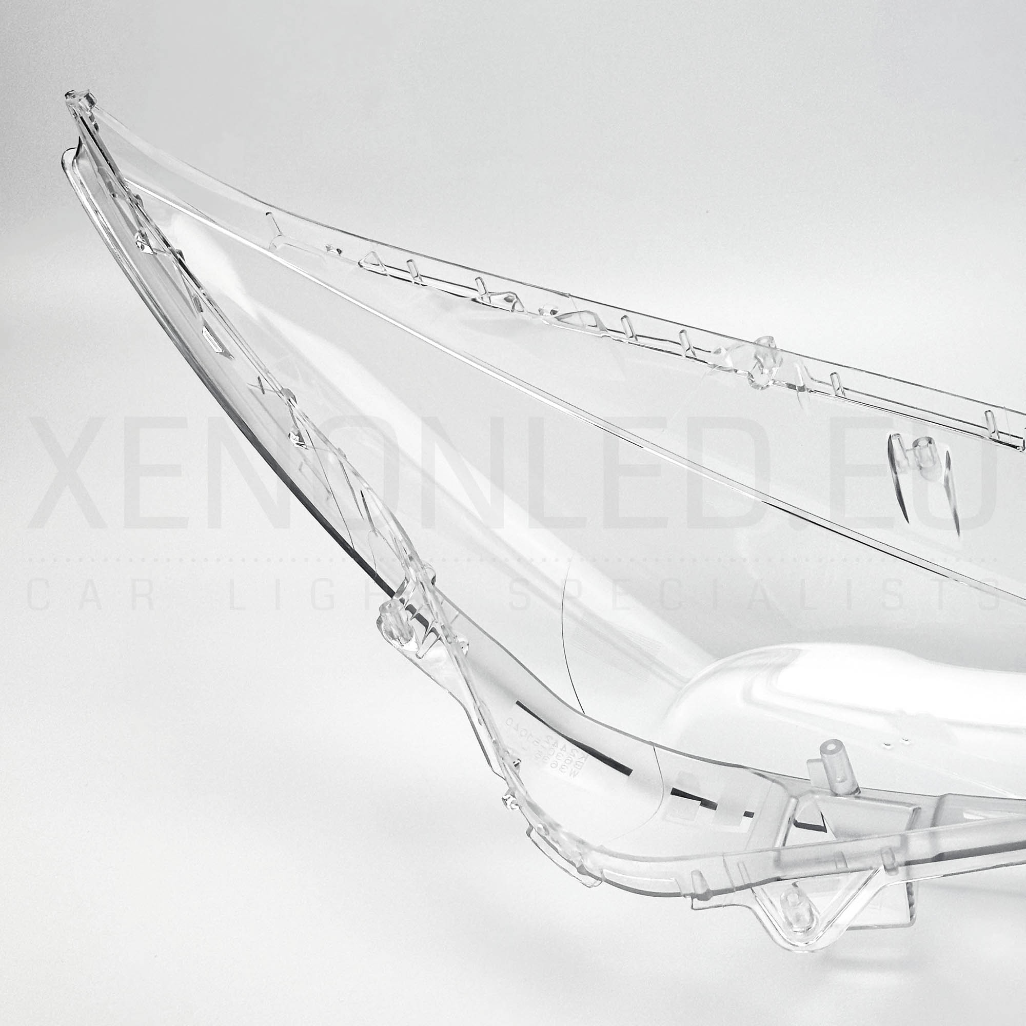 Mazda 3 2016–2019 Halogen Headlight Lens Cover Left Side