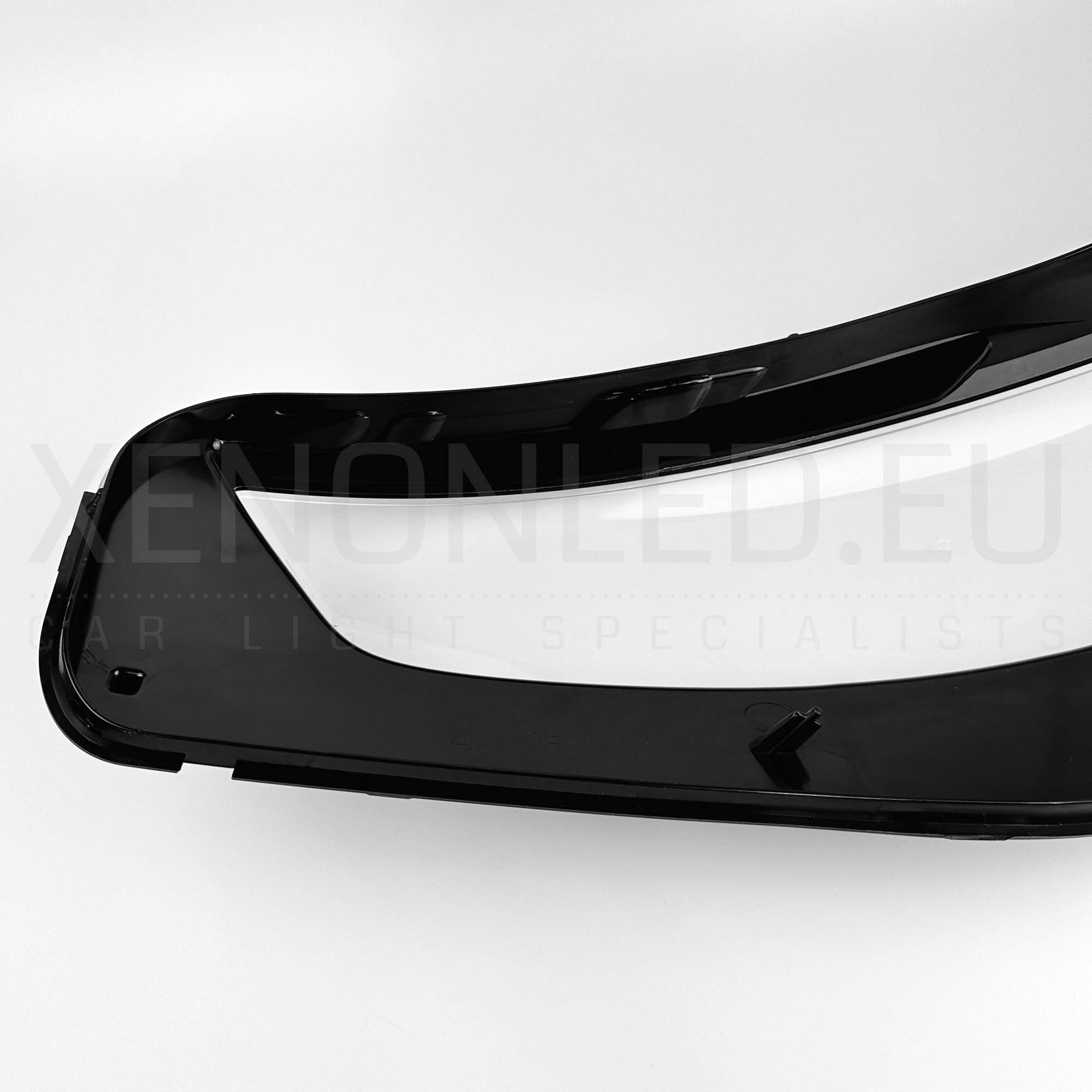 Chrysler Pacifica (2021–) LED Headlight Lens Cover Right Side