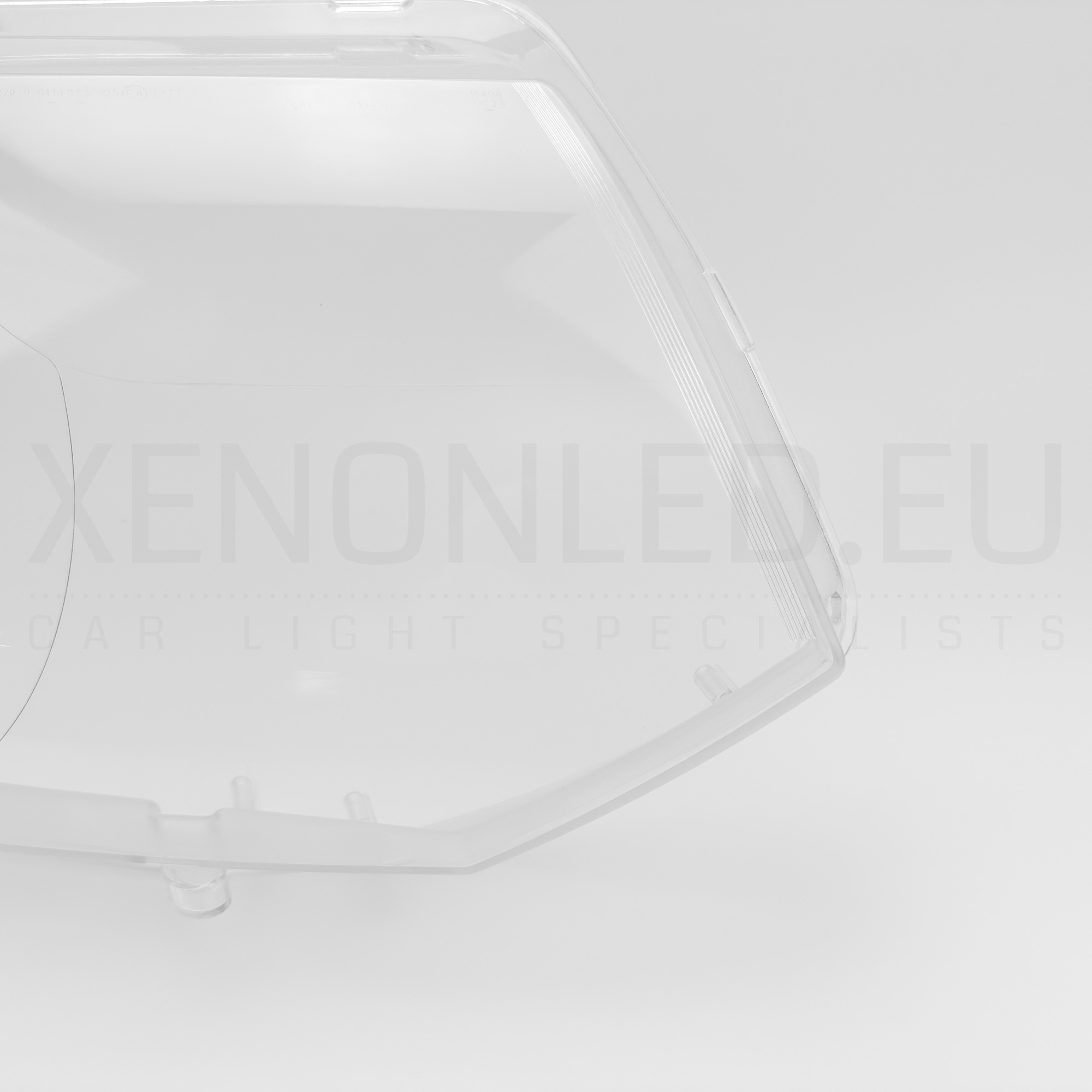 Volkswagen Multivan T5 2010–2015 Xenon Headlight Lens Cover Right Side