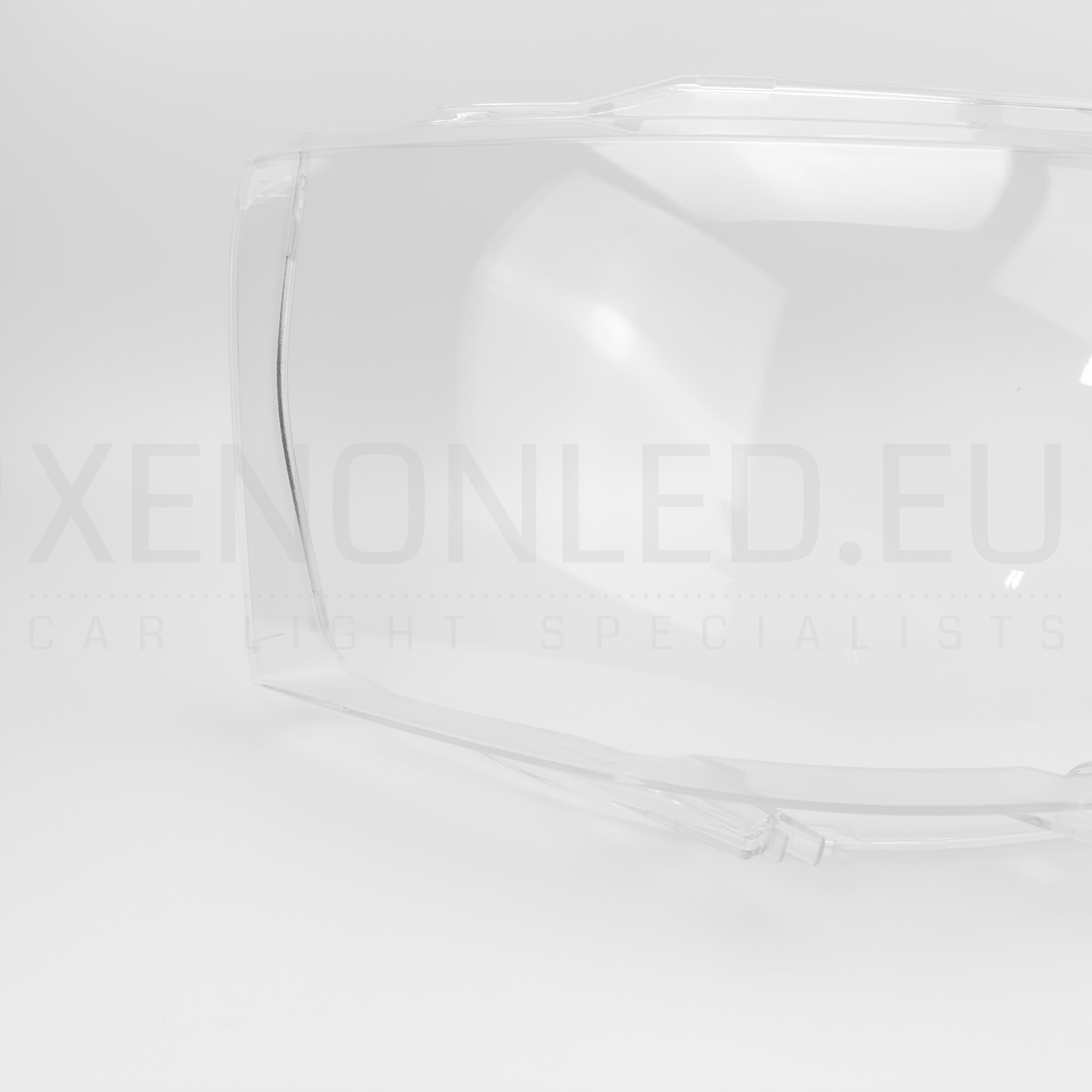Volkswagen Multivan T5 2010–2015 Xenon Headlight Lens Cover Right Side