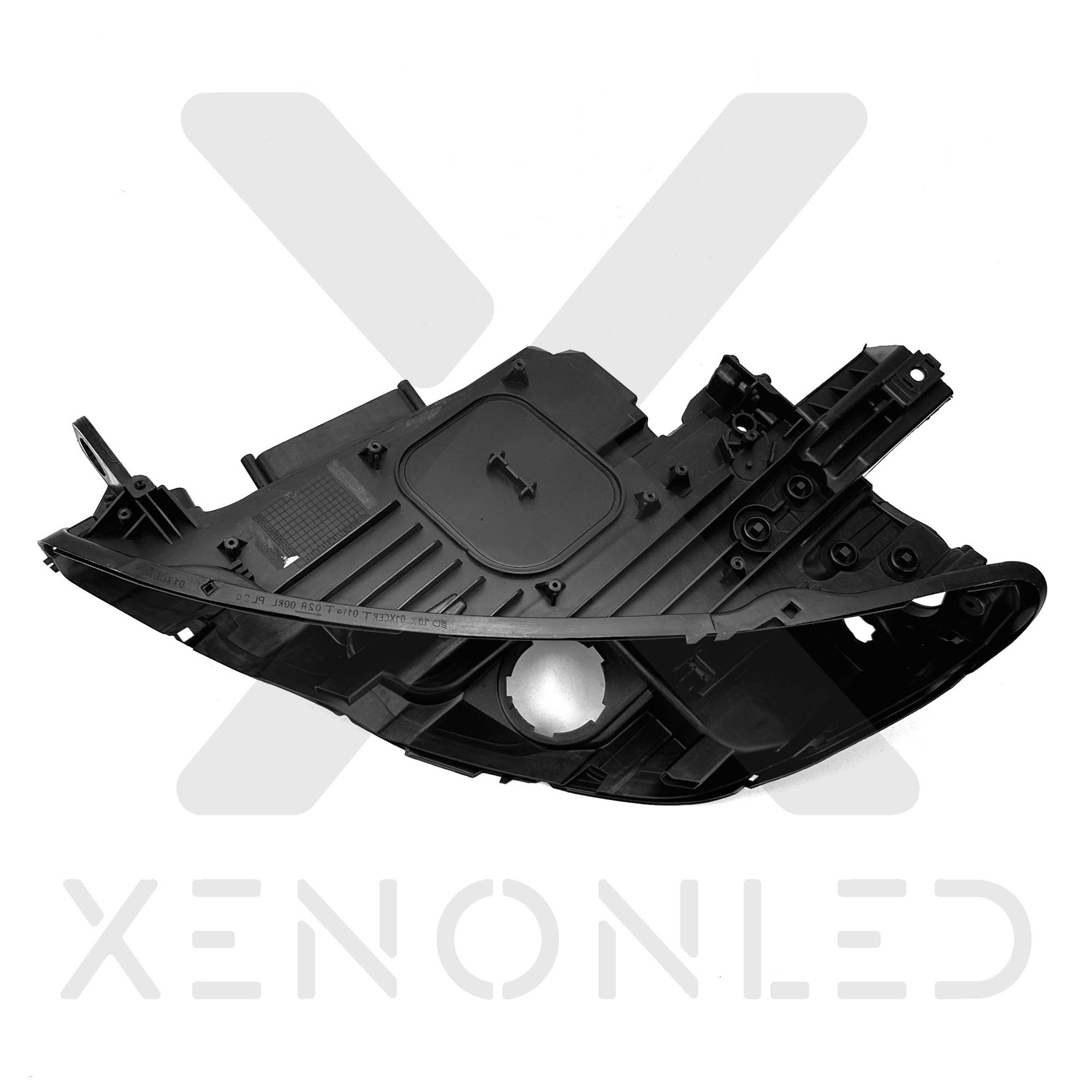 Volkswagen Passat B8 2014–2018 LED Headlight Housing Left Side