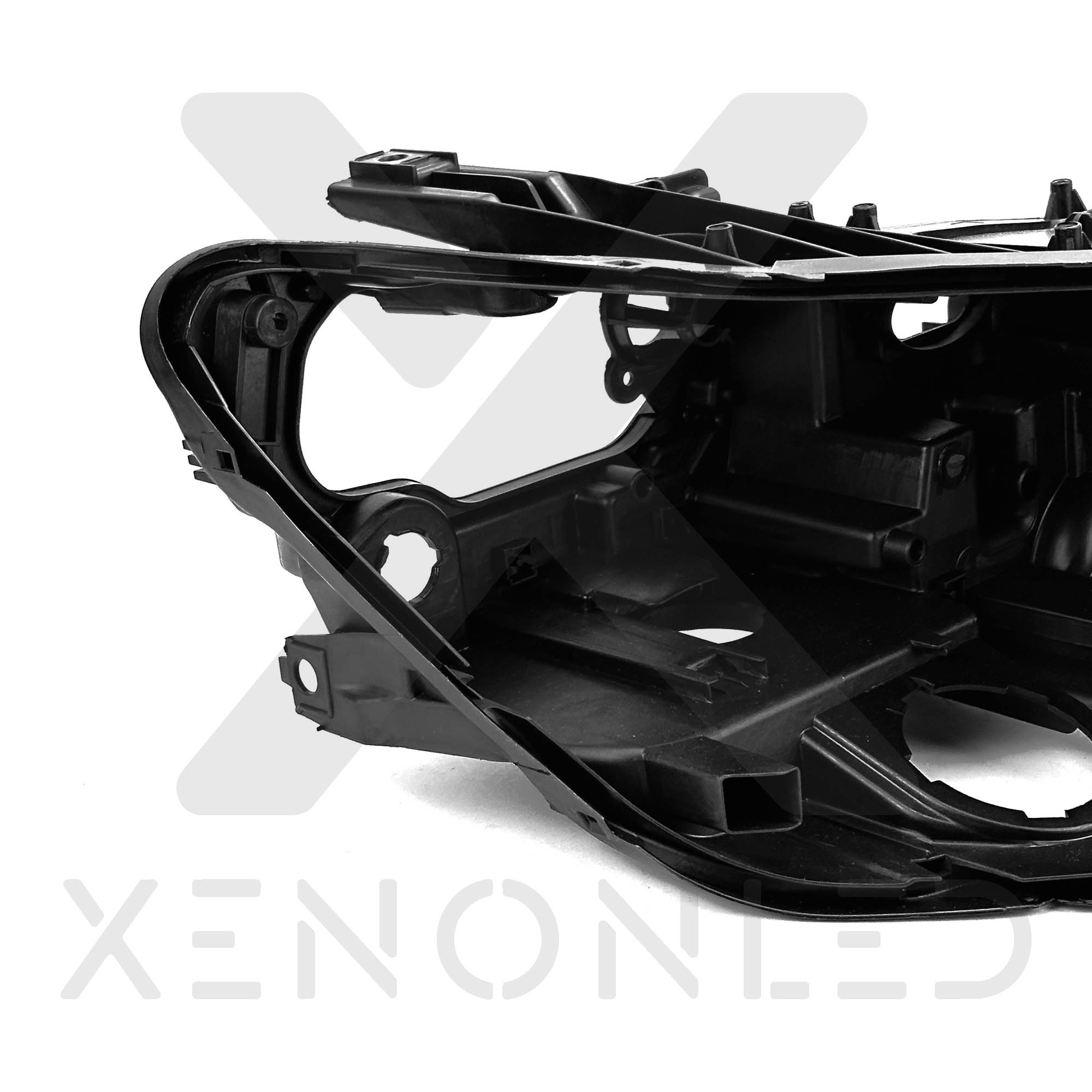 Volkswagen Passat B8 2014–2018 LED Headlight Housing Right Side