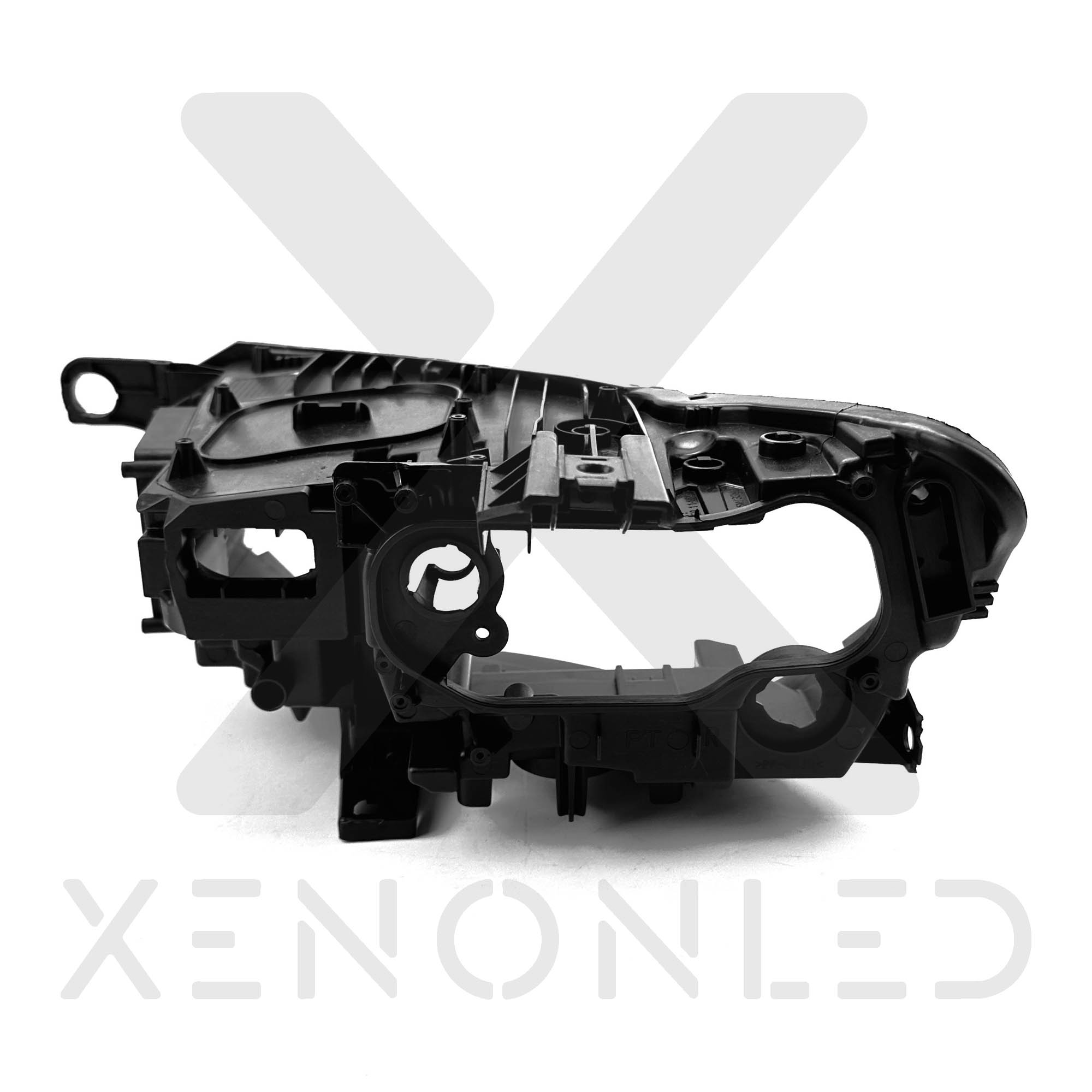 Volkswagen Passat B8 2014–2018 LED Headlight Housing Right Side
