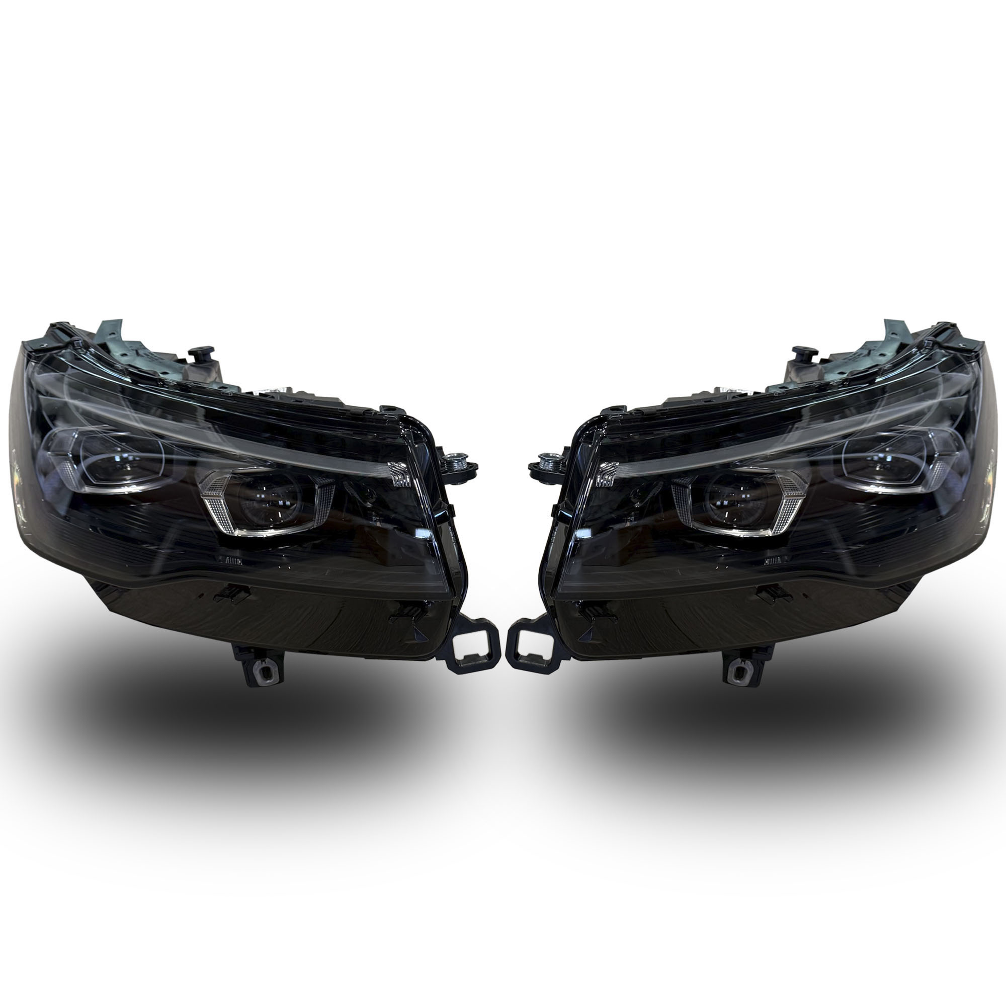 Volkswagen Tiguan 571941060M IQ Light Headlights